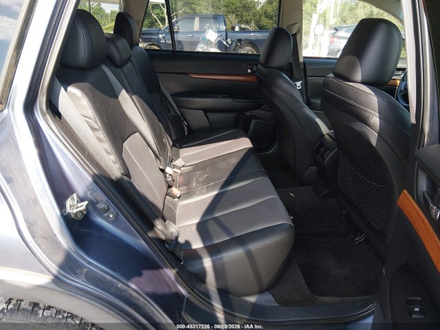 Продажа на аукционе авто 2014 Subaru Outback 2.5i Limited, vin: 4S4BRBLC4E3244008, номер лота: 45317226