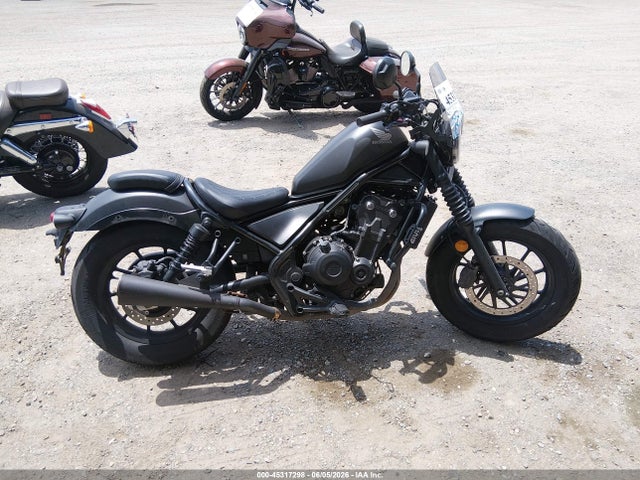 45317298 :رقم المزاد ، MLHPC564XM5001708 vin ، 2021 Honda Cmx500 A2 مزاد بيع