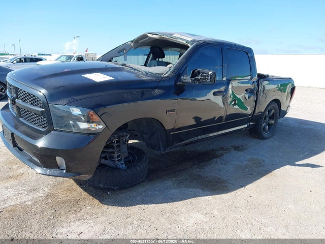 45317307 :رقم المزاد ، 1C6RR6KT0HS616229 vin ، 2017 Ram 1500 Express  4x2 5'7 Box مزاد بيع