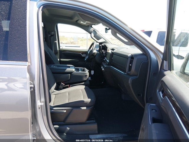 Продажа на аукционе авто 2026 Gmc Sierra 1500 , Short Bed, Sle, 4wd, vin: 1GTPUBEK3TZ252253, номер лота: 45317314