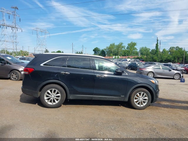5XYPGDA3XHG295656 KIA Sorento 2.4l Lx