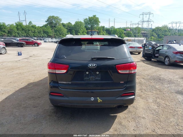 5XYPGDA3XHG295656 KIA Sorento 2.4l Lx