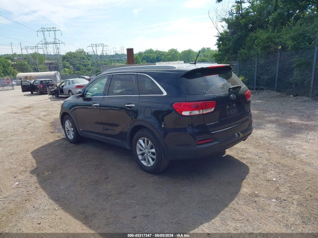 5XYPGDA3XHG295656 KIA Sorento 2.4l Lx