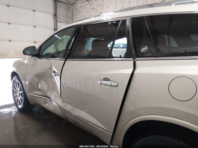 45317383 :رقم المزاد ، 5GAKVBKD3FJ221652 vin ، 2015 Buick Enclave Leather مزاد بيع