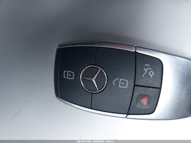 2019 Mercedes-benz C 300 მანქანა იყიდება აუქციონზე, vin: 55SWF8DBXKU291080, აუქციონის ნომერი: 45317399