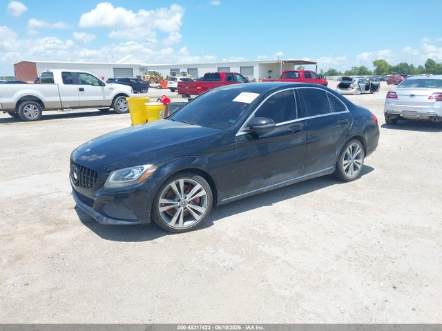 2018 Mercedes-benz C 300 მანქანა იყიდება აუქციონზე, vin: WDDWF4JB0JR422806, აუქციონის ნომერი: 45317423