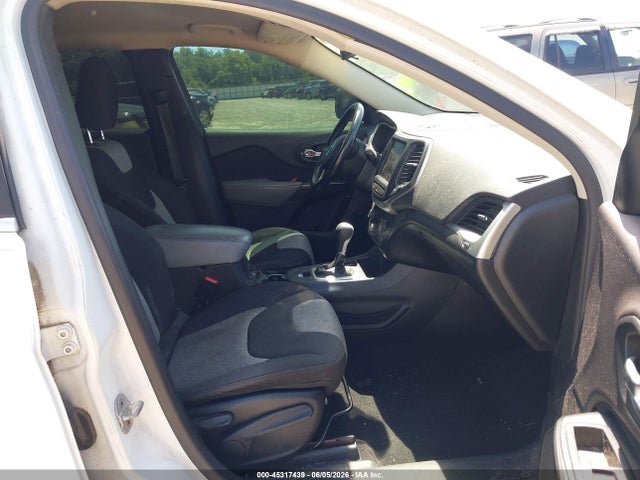 Продаж на аукціоні авто 2014 Jeep Cherokee Latitude, vin: 1C4PJLCS3EW103024, номер лоту: 45317439