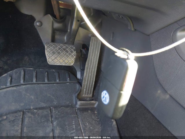 2008 Volkswagen Rabbit S მანქანა იყიდება აუქციონზე, vin: WVWBB71K48W343530, აუქციონის ნომერი: 45317466