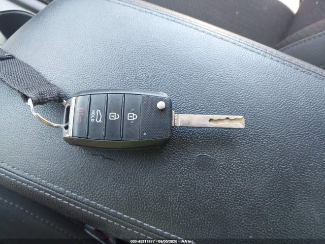 Aukcja sprzedaży 2016 Kia Optima Lx, vin: 5XXGT4L36GG060697, numer aukcji: 45317477