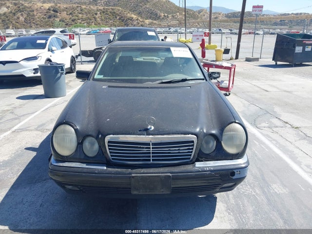 Продажа на аукционе авто 1999 Mercedes-benz E 320, vin: WDBJF65H0XA899126, номер лота: 45317498