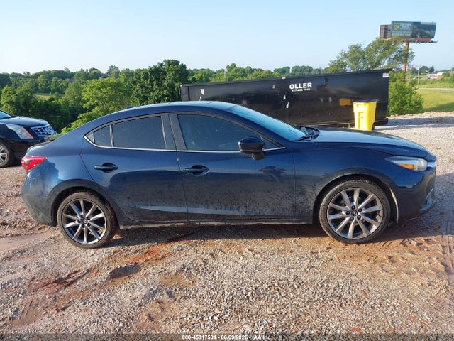 3MZBN1W30JM214662 Mazda Mazda3 Grand Touring