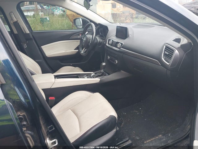 3MZBN1W30JM214662 Mazda Mazda3 Grand Touring