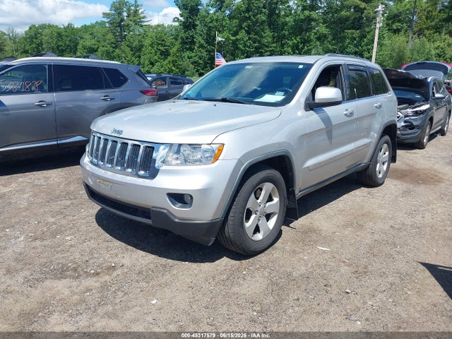 2011 Jeep Grand Cherokee Laredo მანქანა იყიდება აუქციონზე, vin: 1J4RR4GGXBC717704, აუქციონის ნომერი: 45317579