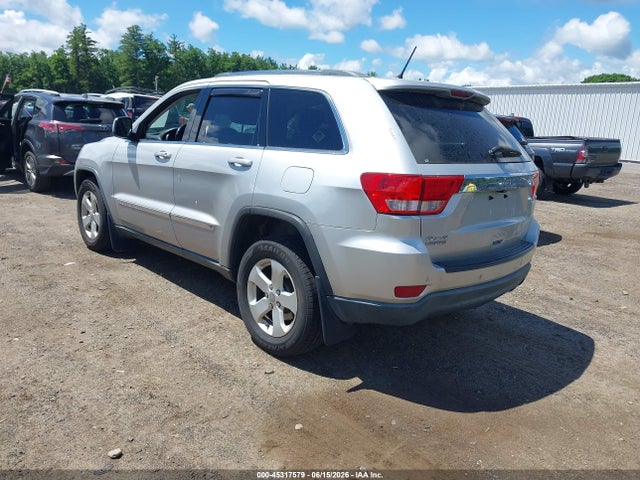 2011 Jeep Grand Cherokee Laredo მანქანა იყიდება აუქციონზე, vin: 1J4RR4GGXBC717704, აუქციონის ნომერი: 45317579