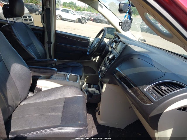 Продажа на аукционе авто 2015 Chrysler Town & Country Touring, vin: 2C4RC1BG6FR534214, номер лота: 45317591