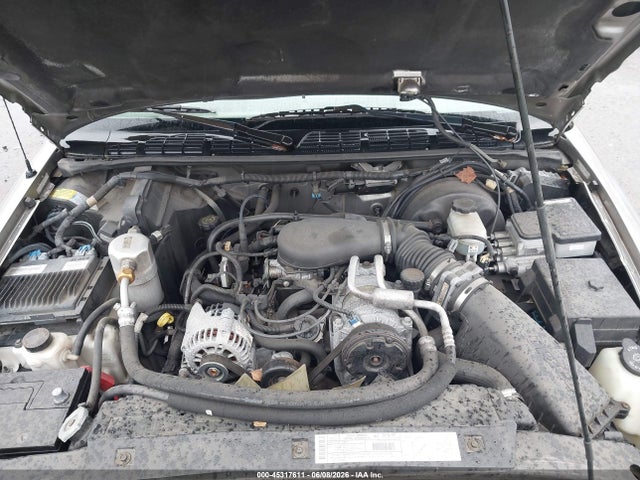 45317611 :رقم المزاد ، 1GKDT13W6Y2140363 vin ، 2000 Gmc Jimmy Slt مزاد بيع