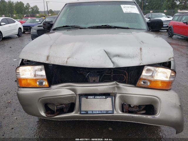 45317611 :رقم المزاد ، 1GKDT13W6Y2140363 vin ، 2000 Gmc Jimmy Slt مزاد بيع