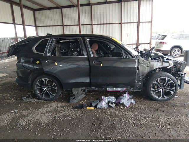 45317617 :رقم المزاد ، 5UXCR6C0XN9M48667 vin ، 2022 Bmw X5 Xdrive40i مزاد بيع