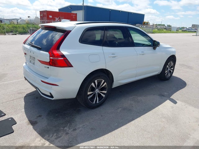 YV4L12RK6R1774736 Volvo Xc60 B5 Core Dark Theme