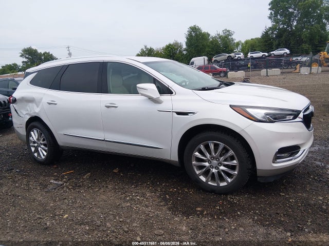 Продажа на аукционе авто 2018 Buick Enclave Premium, vin: 5GAERCKW9JJ181112, номер лота: 45317681