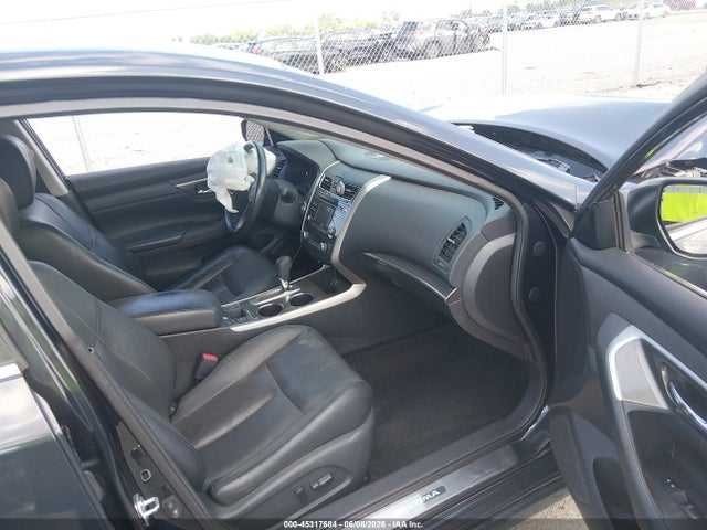 2015 Nissan Altima 2.5 Sl მანქანა იყიდება აუქციონზე, vin: 1N4AL3AP8FN876633, აუქციონის ნომერი: 45317684