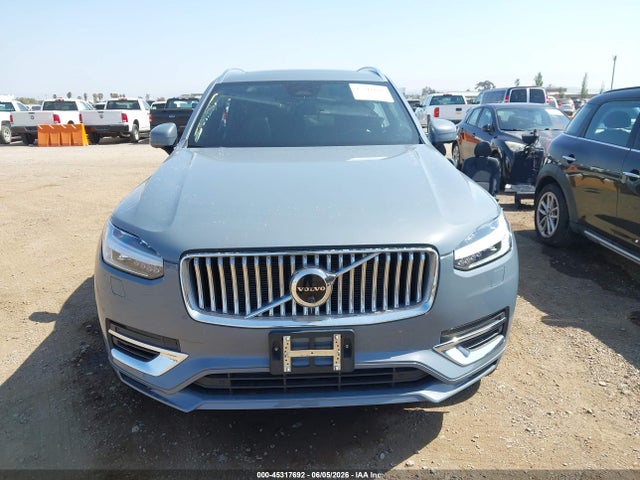 YV4H60CNXP1981335 Volvo Xc90 Recharge Plug-in Hybrid T8 Plus Bright Theme 7-seater