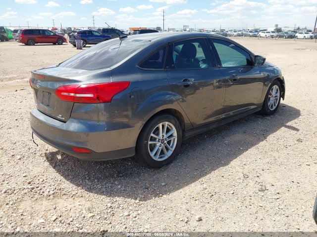 Ford FOCUS SE 2015 1FADP3F29FL363451 Image 4
