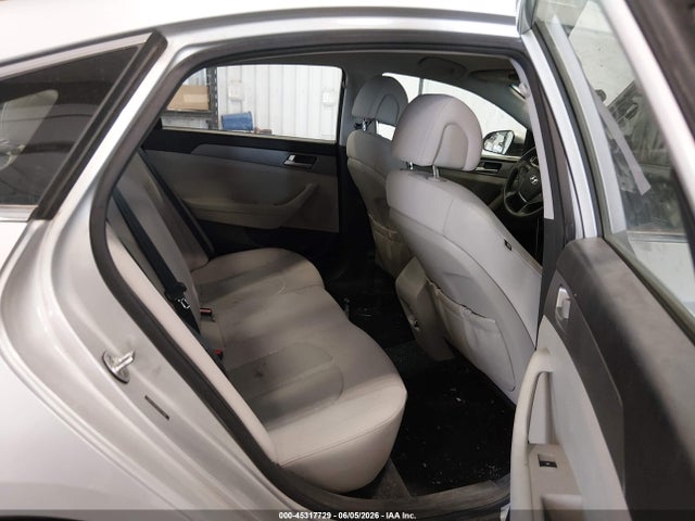 Продажа на аукционе авто 2015 Hyundai Sonata Se, vin: 5NPE24AF3FH077886, номер лота: 45317729
