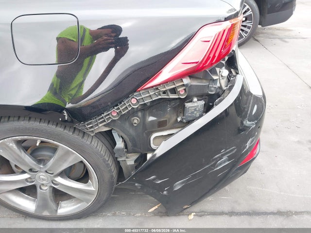 Продажа на аукционе авто 2020 Lexus Is 300, vin: JTHDA1D25L5107034, номер лота: 45317732