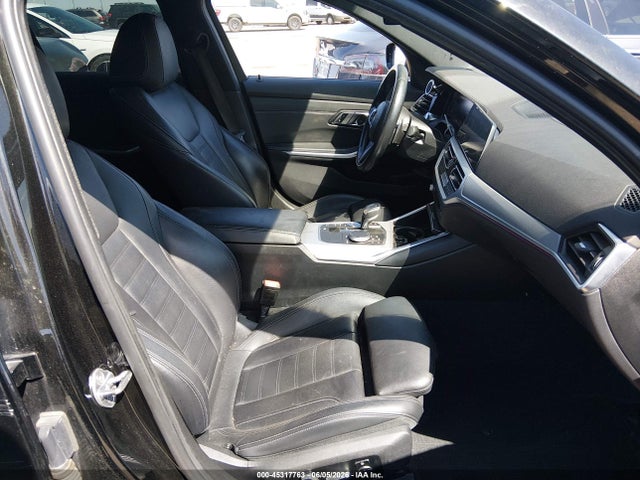Продаж на аукціоні авто 2019 Bmw 330i Xdrive, vin: WBA5R7C55KAJ81067, номер лоту: 45317763
