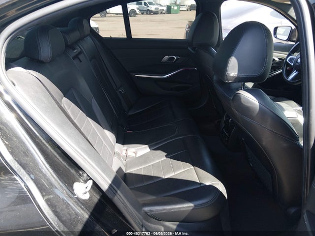 Продаж на аукціоні авто 2019 Bmw 330i Xdrive, vin: WBA5R7C55KAJ81067, номер лоту: 45317763
