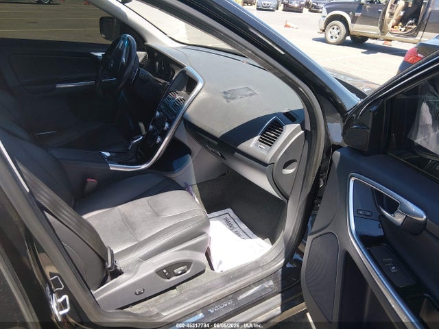 Продаж на аукціоні авто 2015 Volvo Xc60 T6, vin: YV449MDK3F2692582, номер лоту: 45317784