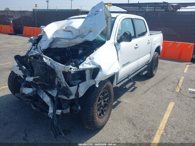 5TFAX5GN9LX173154 Toyota Tacoma Sr5