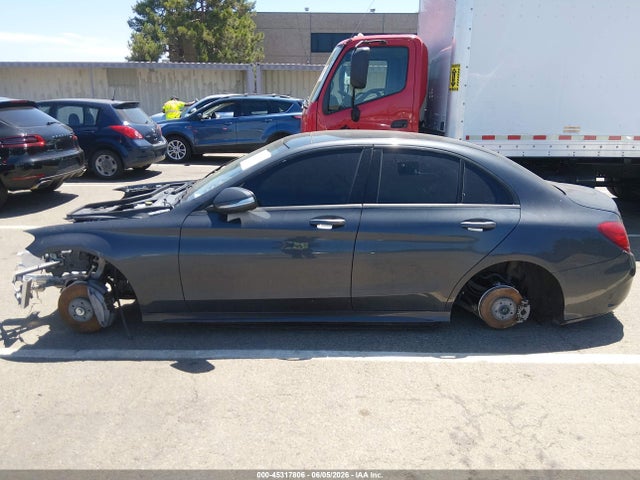 Aukcja sprzedaży 2015 Mercedes-benz C 400 4matic, vin: 55SWF6GB2FU025770, numer aukcji: 45317806