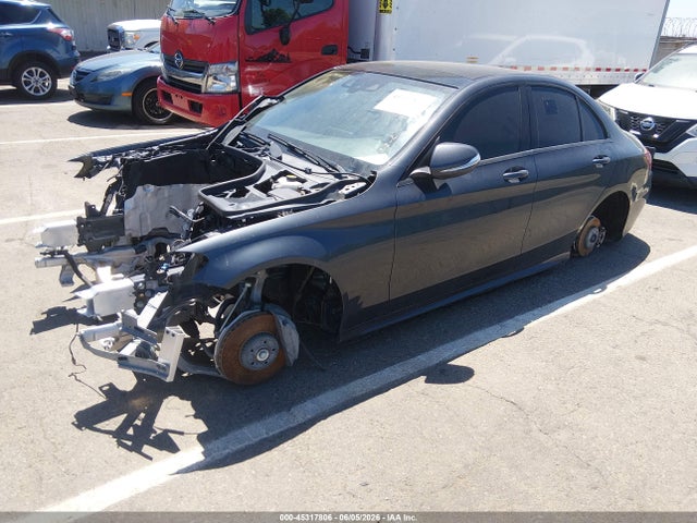Aukcja sprzedaży 2015 Mercedes-benz C 400 4matic, vin: 55SWF6GB2FU025770, numer aukcji: 45317806