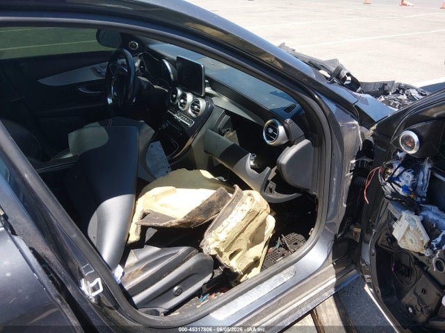 Aukcja sprzedaży 2015 Mercedes-benz C 400 4matic, vin: 55SWF6GB2FU025770, numer aukcji: 45317806