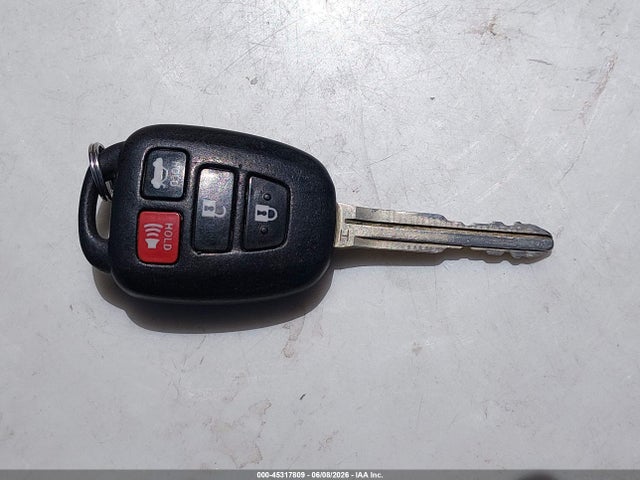 45317809 :رقم المزاد ، 5YFBURHE5EP060550 vin ، 2014 Toyota Corolla Le Plus مزاد بيع