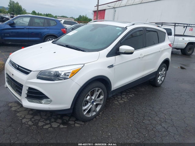 1FMCU9J92EUD43133 Ford Escape Titanium