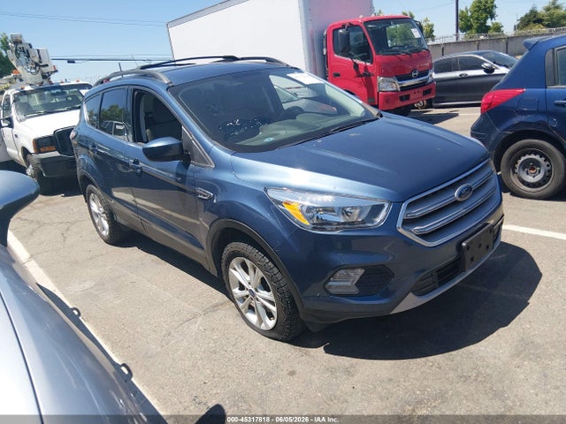 2018 Ford Escape Se მანქანა იყიდება აუქციონზე, vin: 1FMCU9GD9JUC84491, აუქციონის ნომერი: 45317818