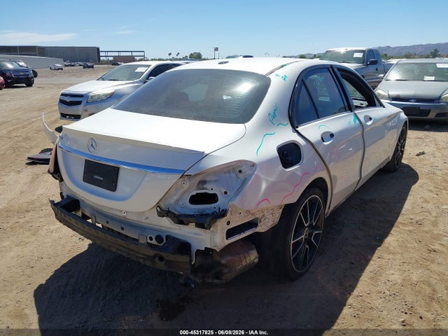 55SWF8DB1KU296975 Mercedes-Benz C 300