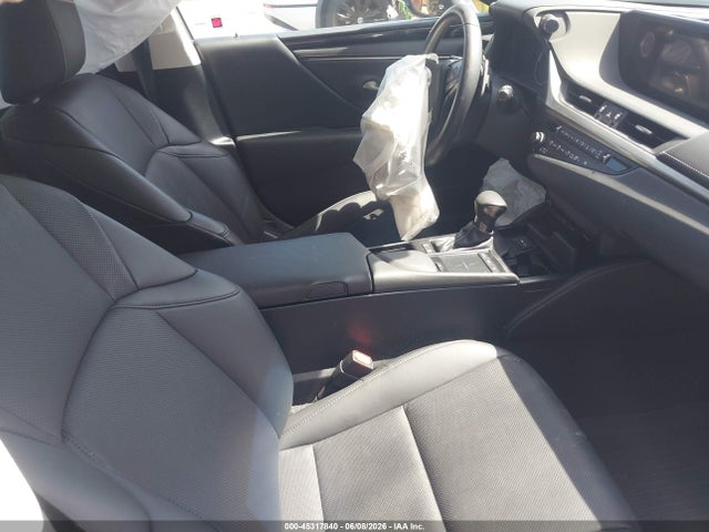 Продажа на аукционе авто 2019 Lexus Es 300h, vin: 58AB21B16KU003872, номер лота: 45317840