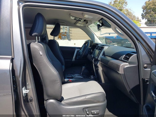 Toyota 4runner Sr5 Premium 2020 JTEBU5JR1L5807590 Image 5