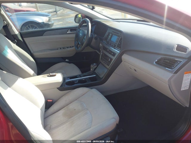 Aukcja sprzedaży 2016 Hyundai Sonata Hybrid Se, vin: KMHE24L15GA027609, numer aukcji: 45317869