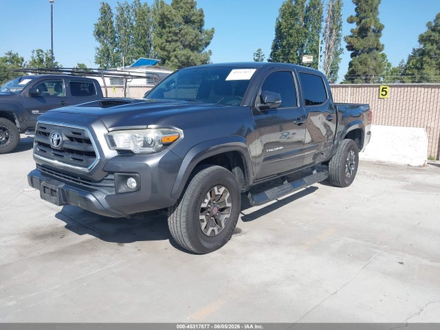 2017 Toyota Tacoma Sr5 V6 მანქანა იყიდება აუქციონზე, vin: 3TMAZ5CN9HM039774, აუქციონის ნომერი: 45317877