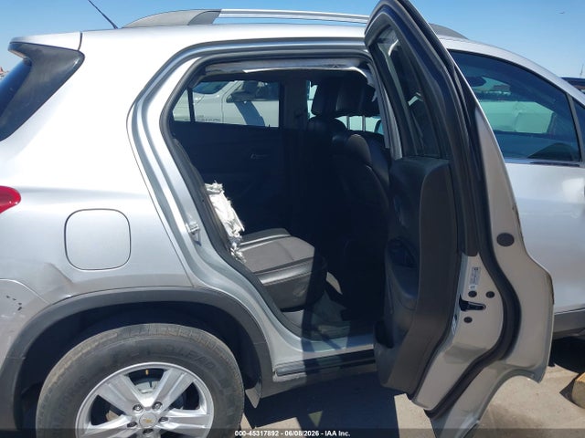 45317892 :رقم المزاد ، KL7CJLSB3JB650468 vin ، 2018 Chevrolet Trax Lt مزاد بيع