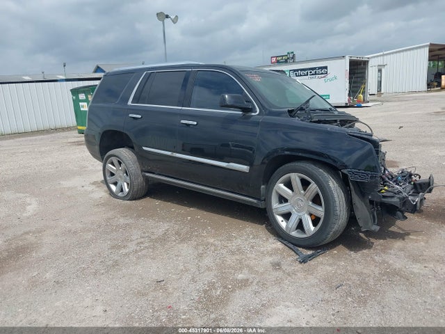 2015 Cadillac Escalade Premium მანქანა იყიდება აუქციონზე, vin: 1GYS4CKJ2FR153532, აუქციონის ნომერი: 45317901