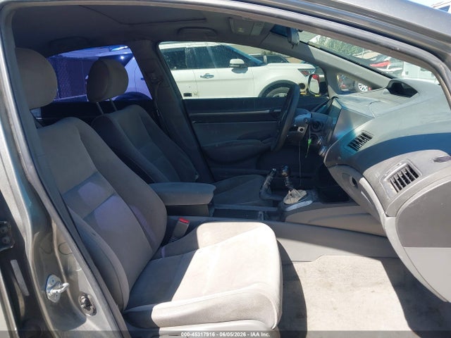 Продажа на аукционе авто 2006 Honda Civic Ex, vin: 1HGFA15856L141988, номер лота: 45317916