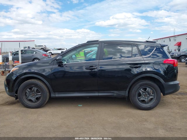 2T3BFREV0EW142383 Toyota RAV4 LE