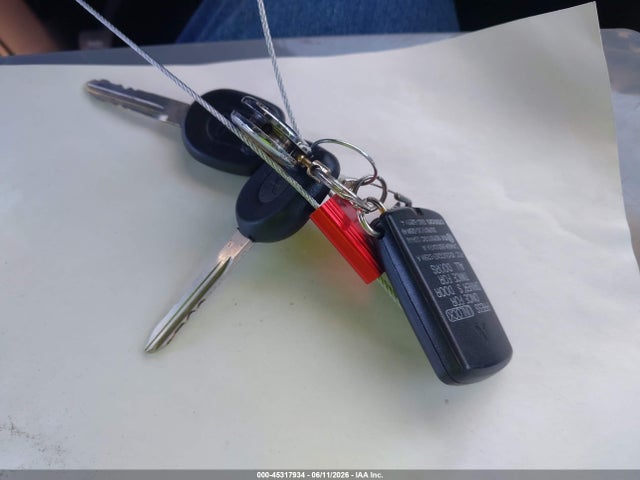 45317934 :رقم المزاد ، 4A4MM21SX4E020730 vin ، 2004 Mitsubishi Endeavor Ls مزاد بيع