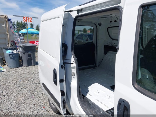 45317946 :رقم المزاد ، ZFBHRFAB4N6Y59420 vin ، 2022 Ram Promaster City Cargo Van مزاد بيع